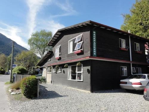 Alpine Lodge